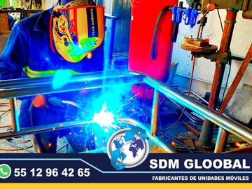 Fabricacion, Conversion, Venta y Equipamiento de Patrullas Sedan, Fabricantes de Equipo y Accesorios Metalicos, Equipo Comunicacion, Luces auxiliares El equipamiento Sedan es uno de los mas completos para patrulla, ya que cuenta con una gran variedad de accesorios metálicos, así como accesorios visual acústico. En cuestión de accesorios metálicos contamos con Tumbaburros, Roll Bar de 3 Arcos Tipo Comando, Banca central con respaldo, Defensa Trasera Tipo Escalón. En la parte de accesorios visual acústico cuenta con Torreta, Sirena y Bocina, adicional mente se le puede agregar un Kit de Estrobos en faros Marca WHELEN, FEDERAL SIGNAL, EPCOM, somos fabricantes de patrullas.Somos una Empresa Mexicana líder en el Mercado con años de experiencia, especialistas en el Equipamiento de Patrullas Equipadas Cajas y Remolques Unidades Moviles Especiales de Seguridad, Rescate, Salvamento, Salud, Comunicacion, Higine, etc.,Somos fabribricantes directos, distribuidores en todo Mexico, comunicate y te atenderemos personalmente. contamos con las mejores marcas en el mecado Fabricacion, Conversion, Venta y Equipamiento de Patrullas Sedan, Fabricantes de Equipo y Accesorios Metalicos, Equipo Comunicacion, Luces auxiliares El equipamiento Sedan es uno de los mas completos para patrulla, ya que cuenta con una gran variedad de accesorios metálicos, así como accesorios visual acústico. En cuestión de accesorios metálicos contamos con Tumbaburros, Roll Bar de 3 Arcos Tipo Comando, Banca central con respaldo, Defensa Trasera Tipo Escalón. En la parte de accesorios visual acústico cuenta con Torreta, Sirena y Bocina, adicional mente se le puede agregar un Kit de Estrobos en faros Marca WHELEN, FEDERAL SIGNAL, EPCOM, somos fabricantes de patrullas.Somos una Empresa Mexicana líder en el Mercado con años de experiencia, especialistas en el Equipamiento de Patrullas Equipadas Cajas y Remolques Unidades Moviles Especiales de Seguridad, Rescate, Salvamento, Salud, Comunicacion, Higine, etc.,Somos fabribricantes directos, distribuidores en todo Mexico, comunicate y te atenderemos personalmente. contamos con las mejores marcas en el mecado